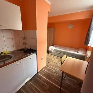Appartement Budget Station Apartmenthostel Sen 14